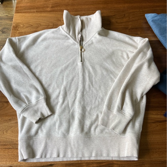 Athleta Tops - Athlete sweatshirt size small